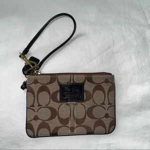COACH | Signature Canvas Wristlet